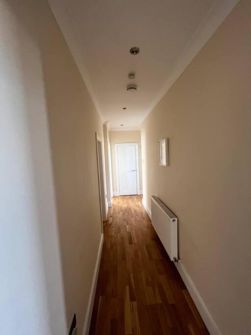 Fantastic 3 Bedroom Holiday Home Millport Exterior foto
